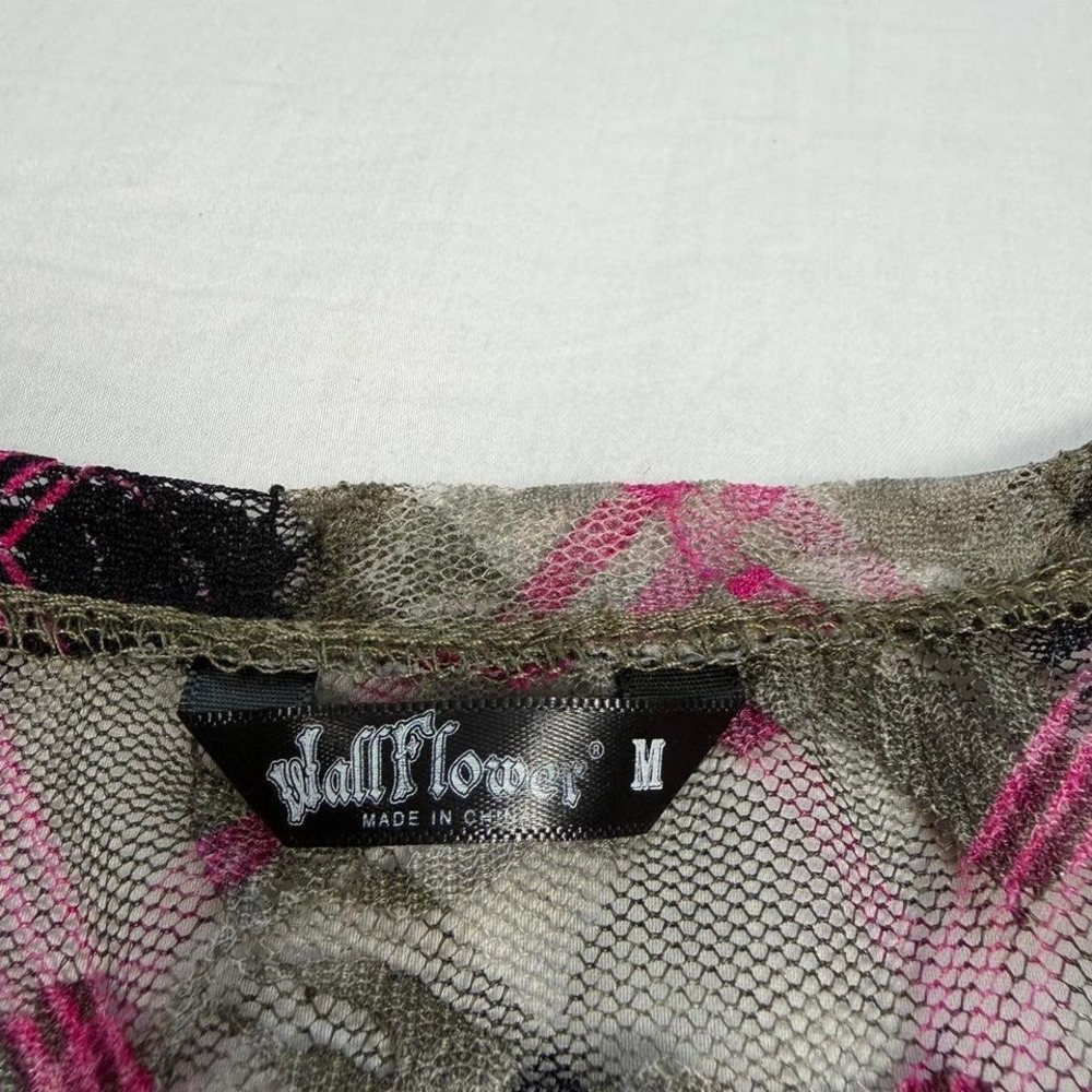 y2k Wallflower pink & grey mesh see thru lace short sleeve lace top - Picture 4 of 6